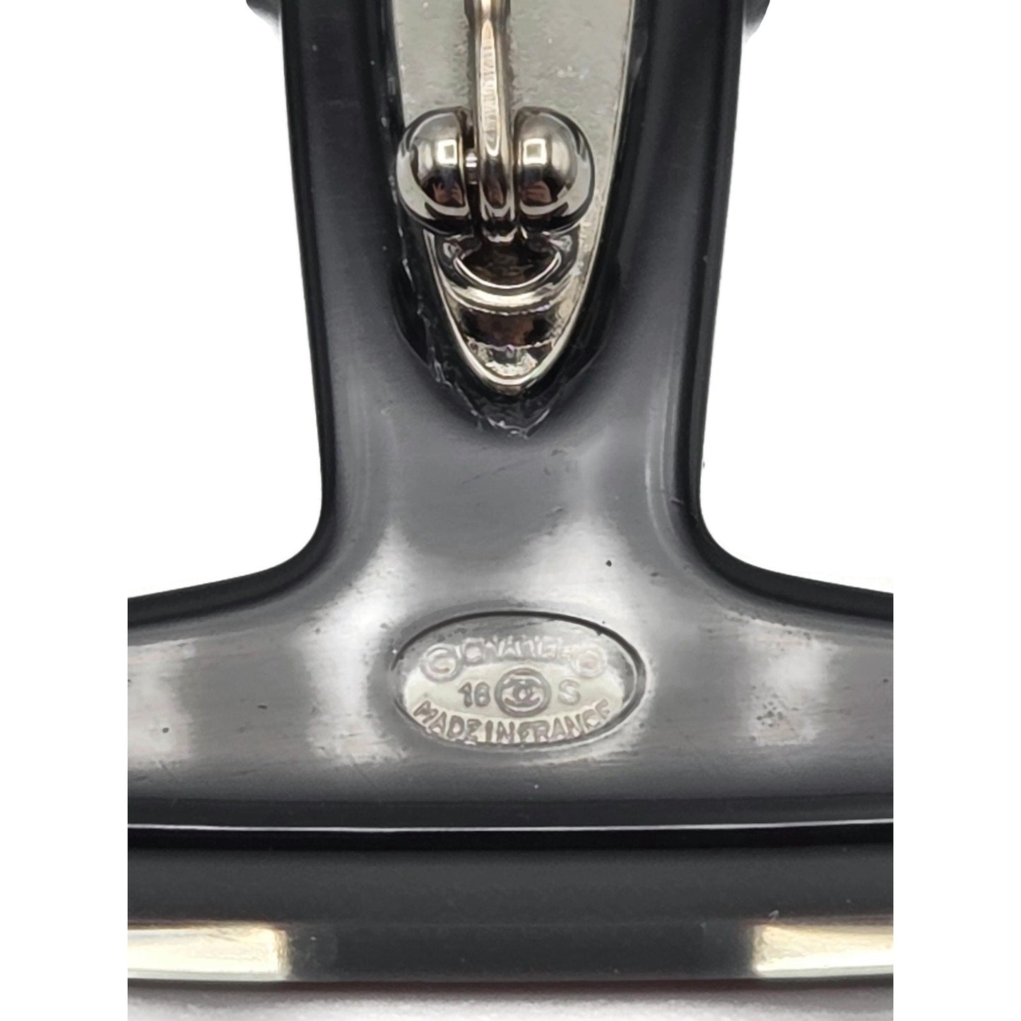 Chanel CC Logo Ski Brooch Black White Gold Snowflake Star Trees 2018 18B Rare