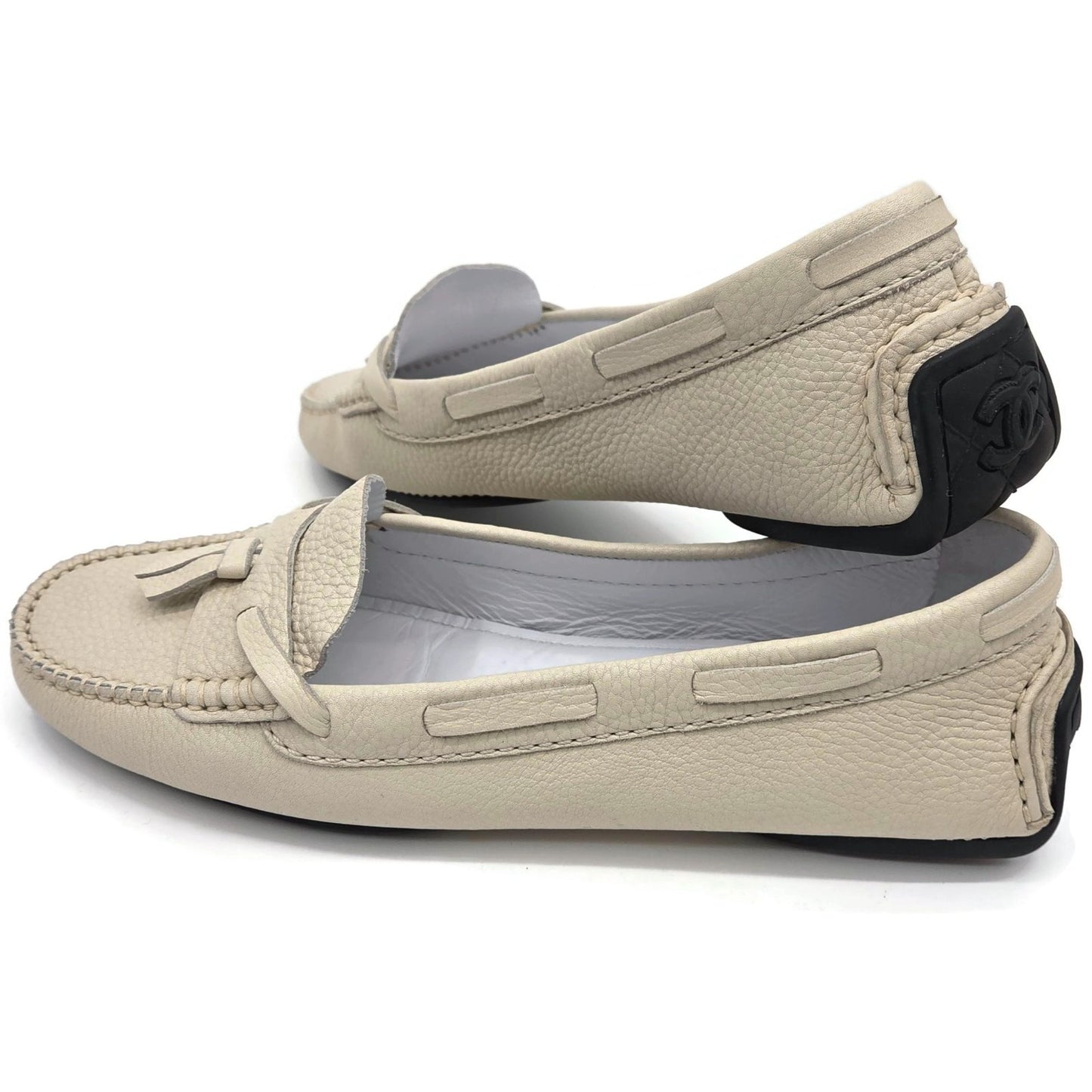 Chanel Womens Moccasin Loafers Ecru Beige Pebbled Leather Tassel Flats Size 40