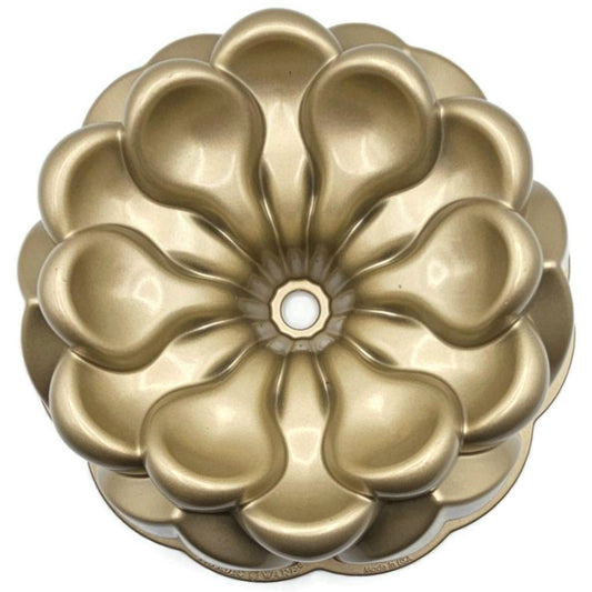 Magnolia Bundt Cake Pan Flower Non Stick 10 Cup Williams Sonoma Nordic Ware