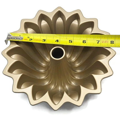 Lotus Bundt Cake Mold Pan Dessert 5 Cups Non Stick Williams Sonoma Nordic Ware