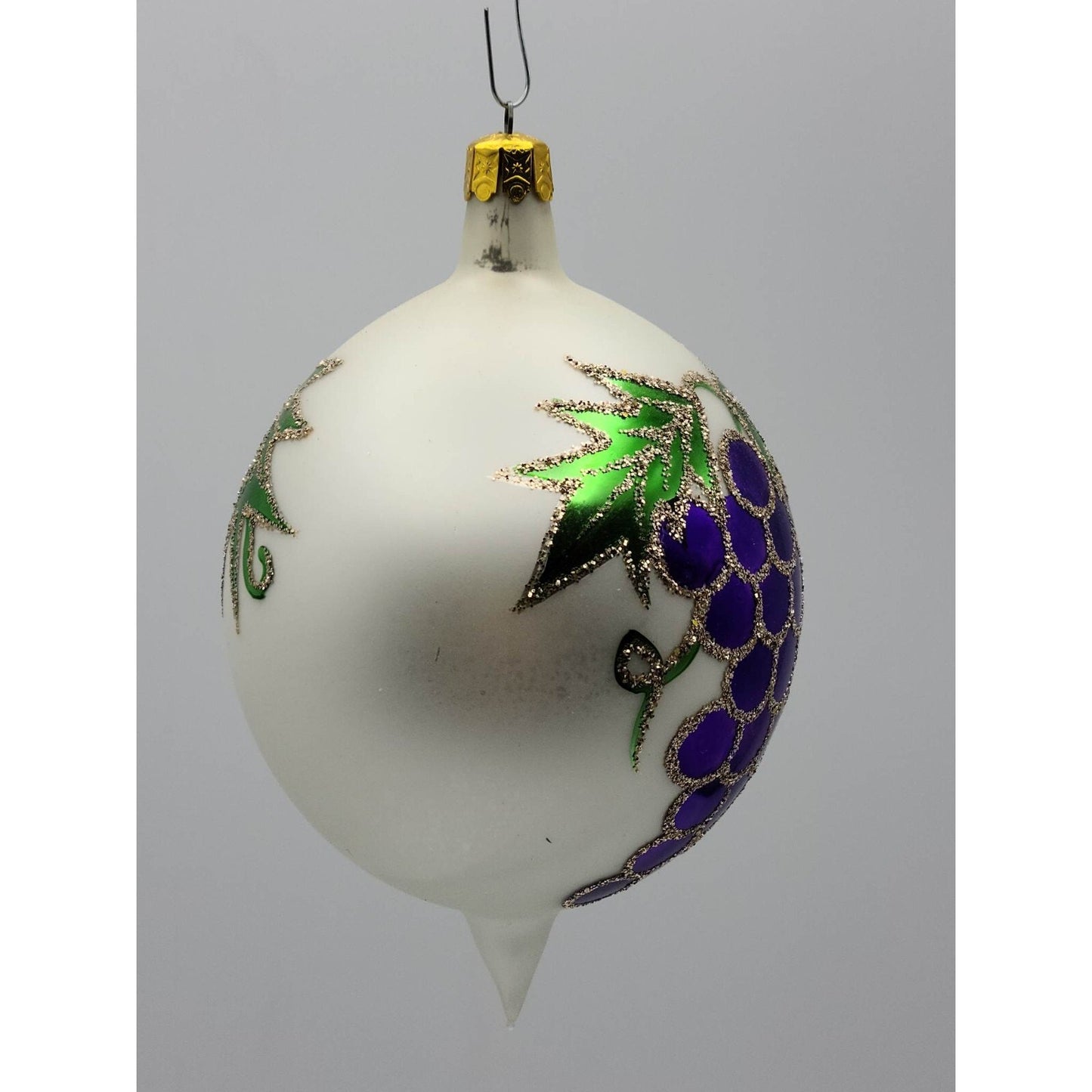 Christopher Radko Vineyard Grapes Ball Christmas Holiday Tree Ornament 890510